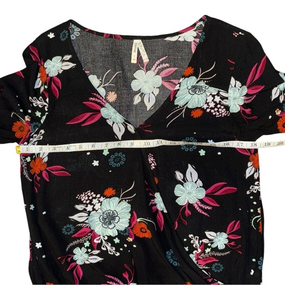 Mudd Peasant Floral Bell Sleeves V-Neck Button Closure Sz S Juniors - Picture 6 of 8